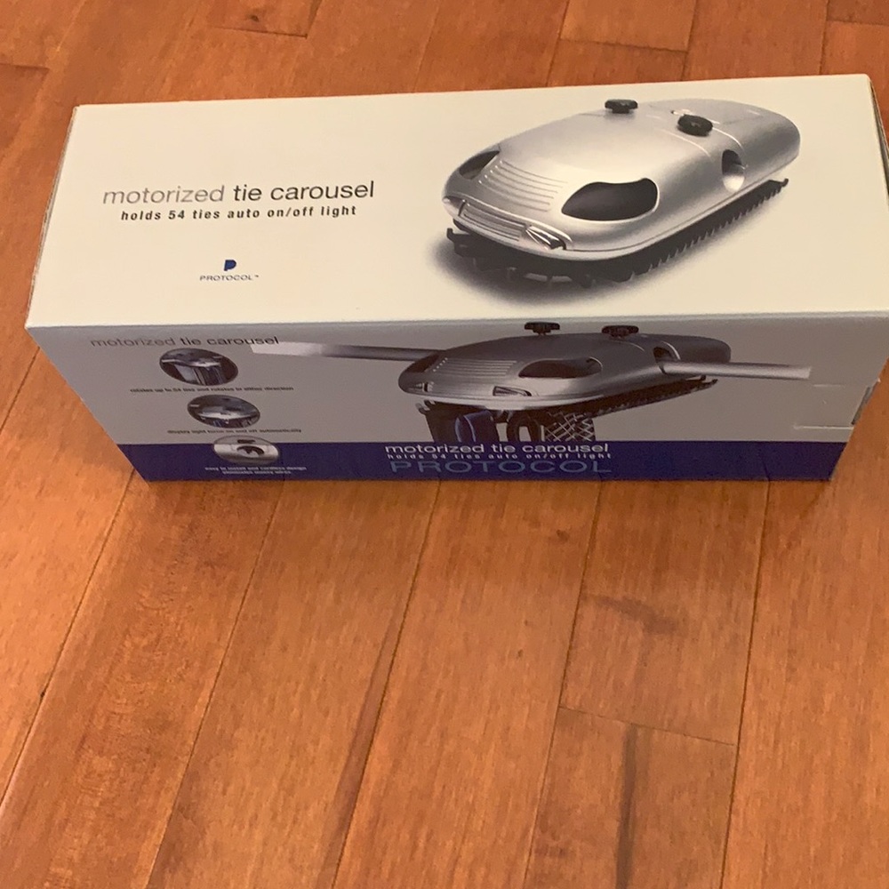 Protocol Motorized Tie Carousel - image 4